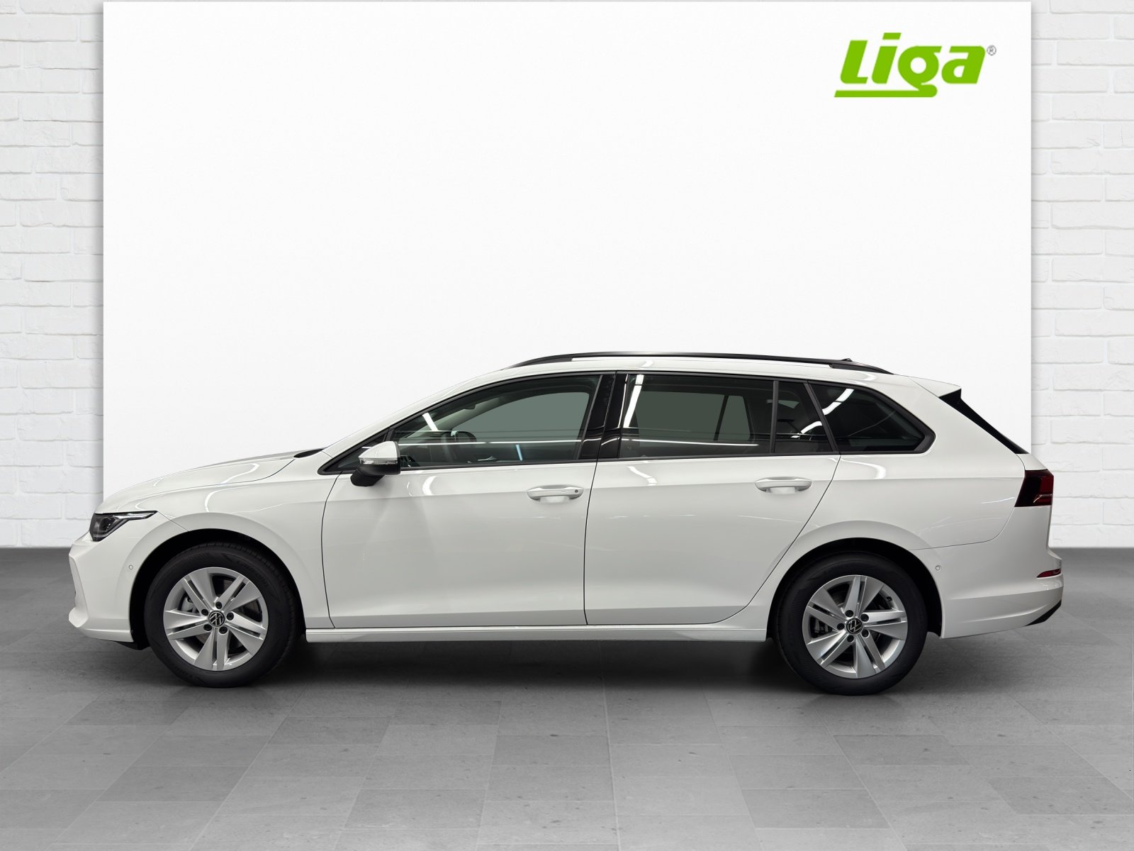 VW Golf VIII Variant 2.0 TDI Life DSG