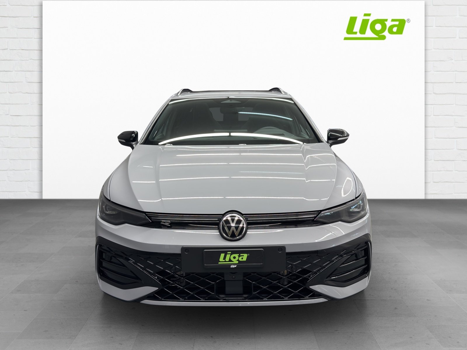 VW Golf VIII Variant 2.0 TSI R-Line DSG 4motion, Benzina, Auto nuove, Automatico - 2
