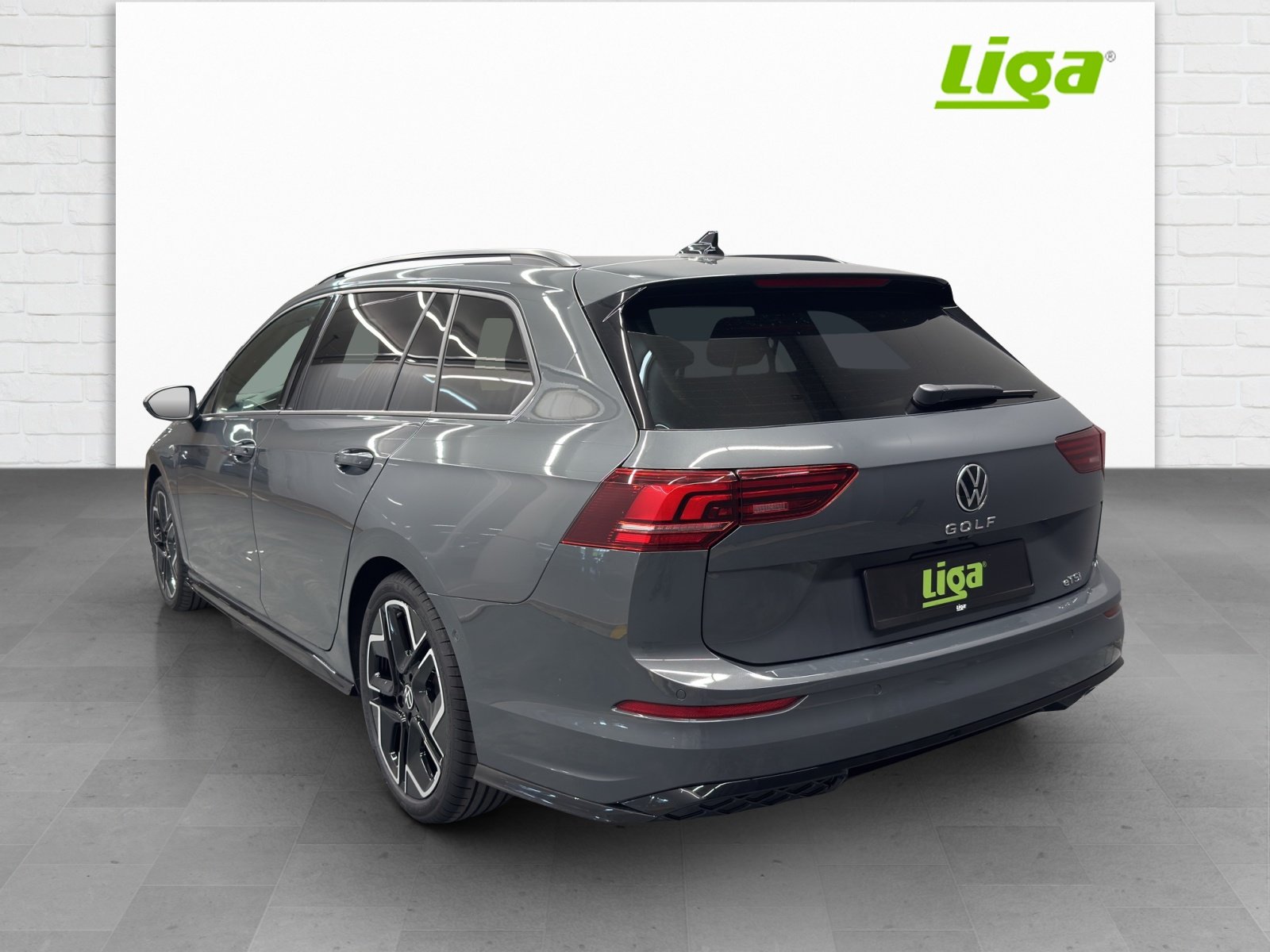 VW Golf VIII Variant 1.5 eTSI R-Line DSG, Hybride Leggero Benzina/Elettrica, Auto nuove, Automatico - 4