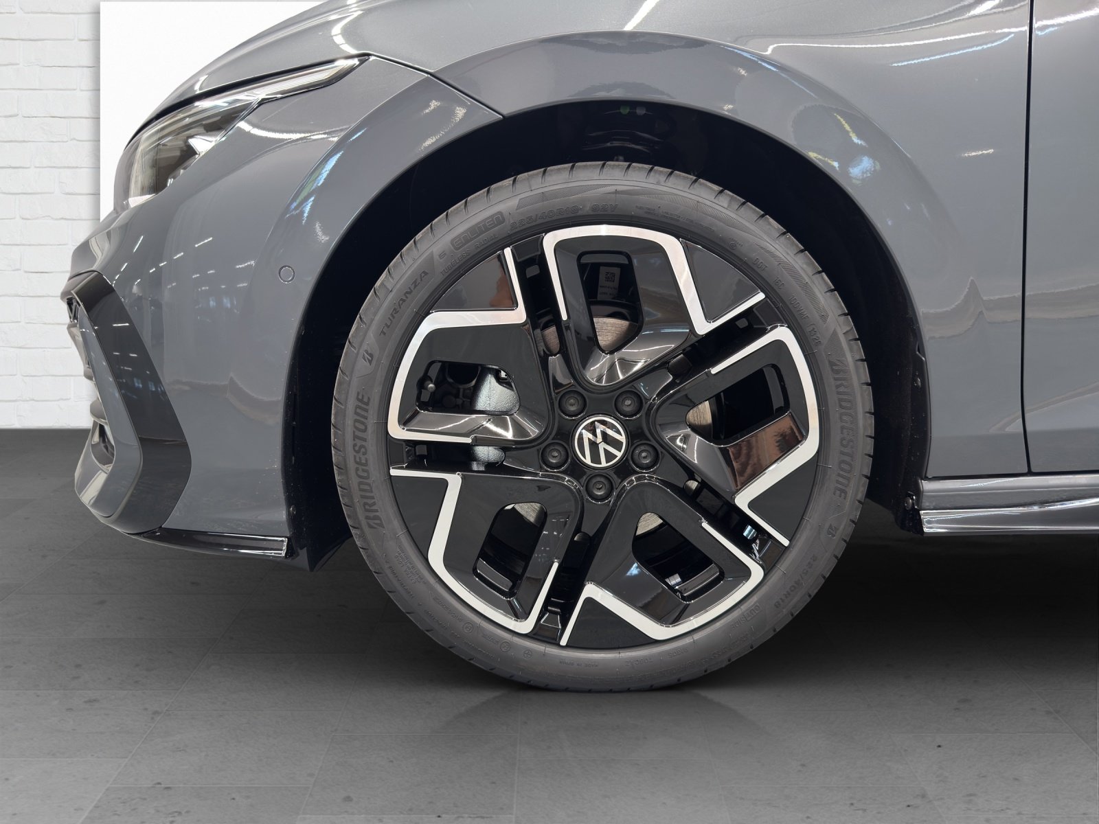 VW Golf VIII Variant 1.5 eTSI R-Line DSG, Hybride Leggero Benzina/Elettrica, Auto nuove, Automatico - 6