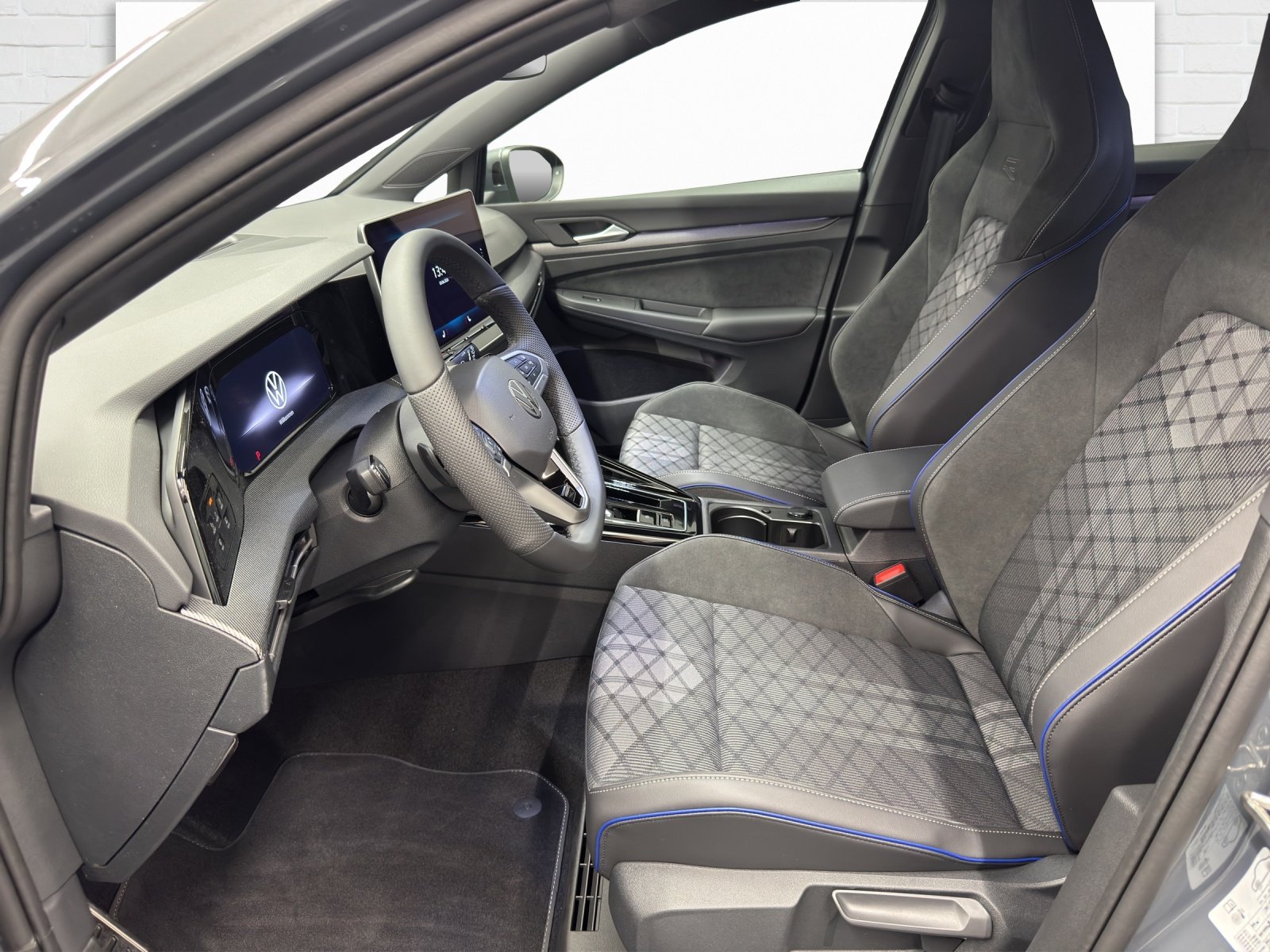 VW Golf VIII Variant 1.5 eTSI R-Line DSG, Hybride Leggero Benzina/Elettrica, Auto nuove, Automatico - 7