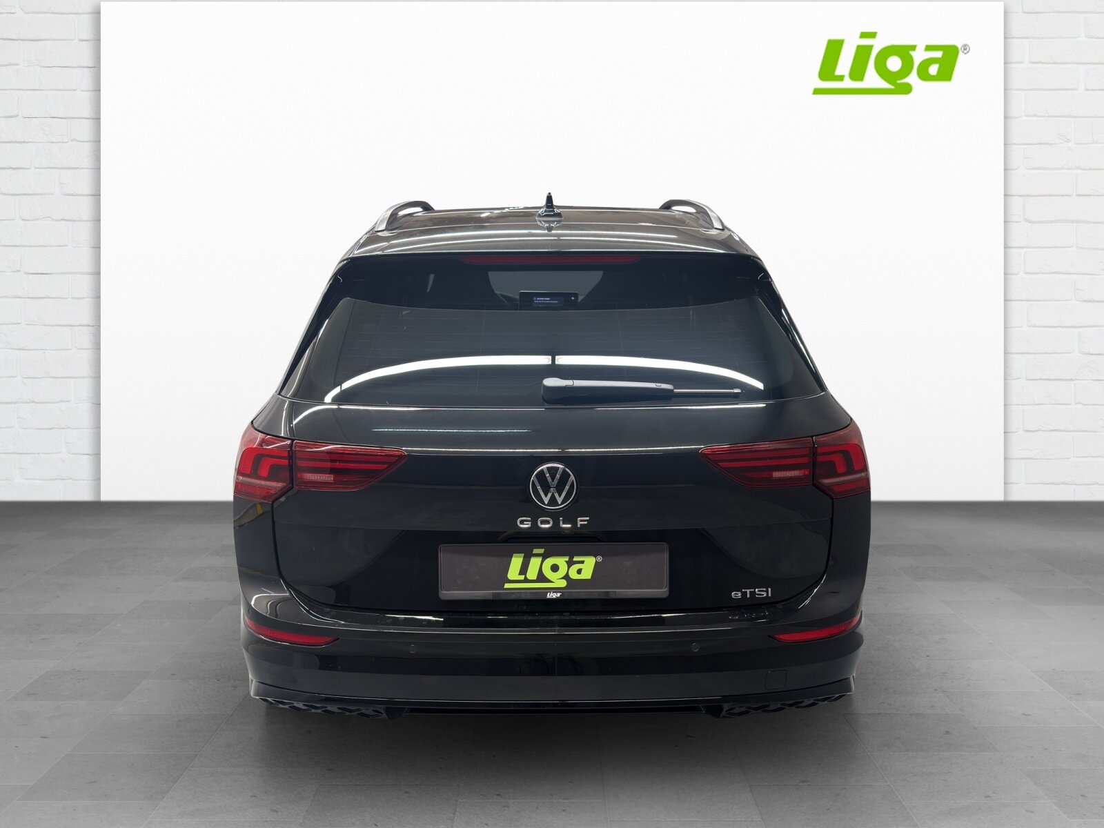 VW Golf VIII Variant 1.5 eTSI R-Line DSG, Mild-Hybrid Benzin/Elektro, Neuwagen, Automatik - 5
