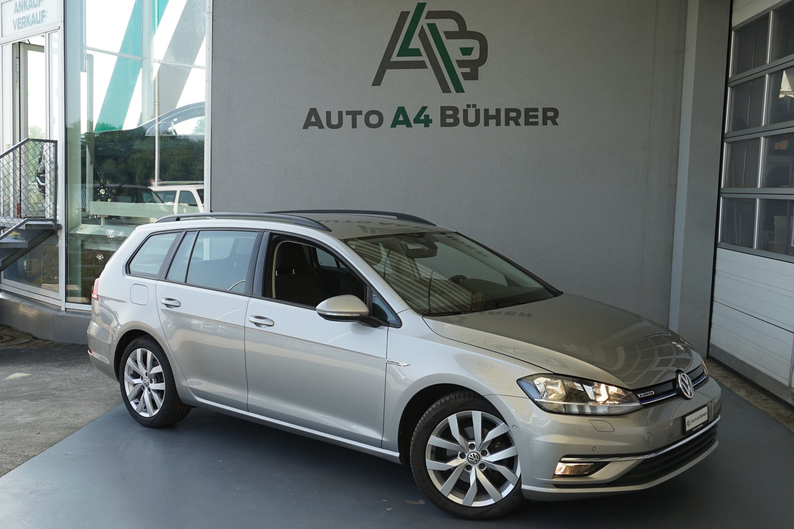 VW Golf 1.5 TSI EVO Comfort Variant 130PS DSG-Automat, Benzin, Occasion / Gebraucht, Automatik - 2