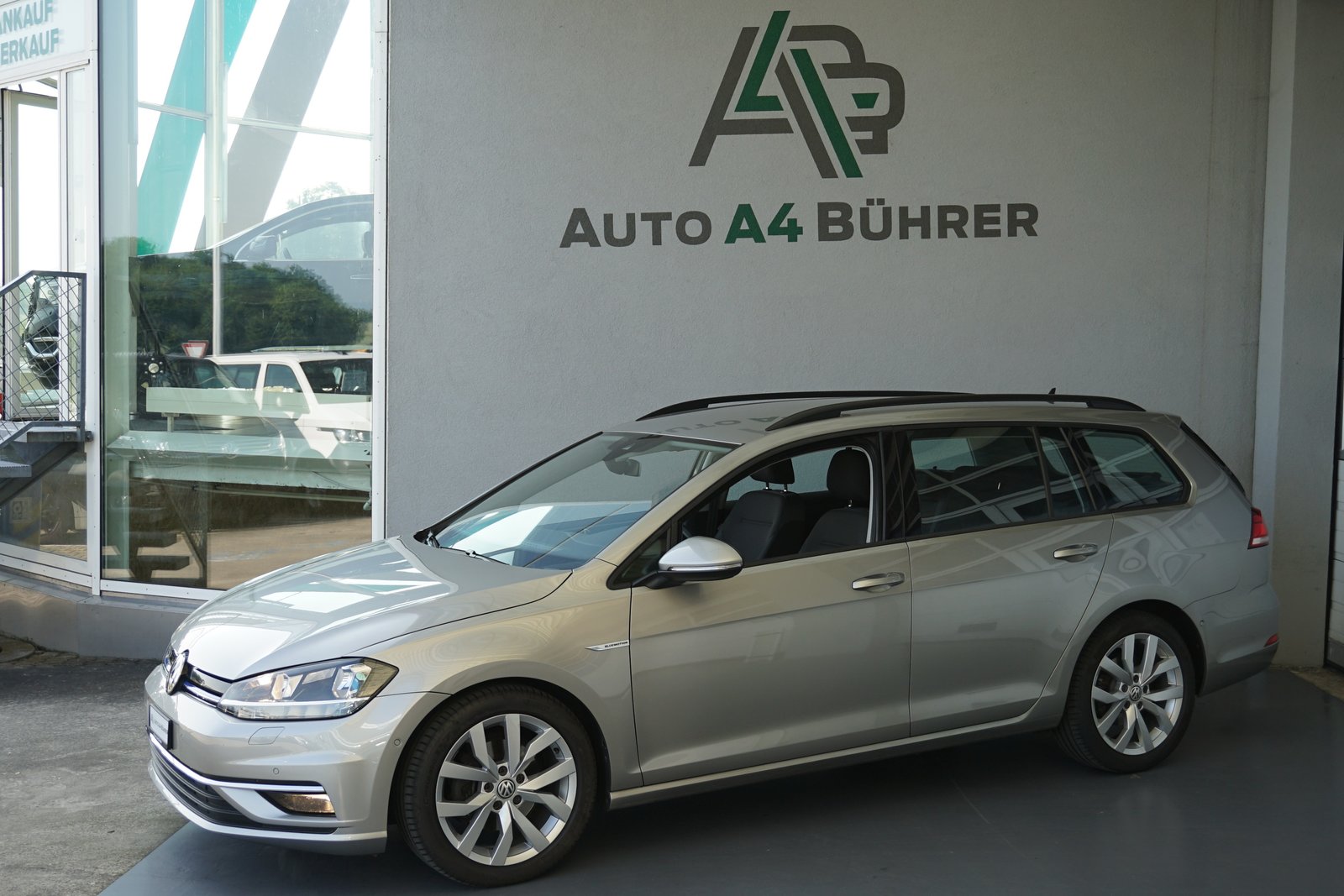 VW Golf 1.5 TSI EVO Comfort Variant 130PS DSG-Automat, Benzin, Occasion / Gebraucht, Automatik - 4