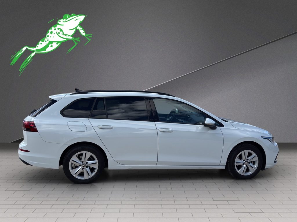 VW Golf VIII Variant 1.0 eTSI Life DSG, Mild-Hybrid Petrol/Electric, Second hand / Used, Automatic - 7