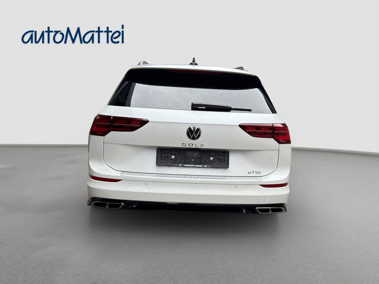 VW Golf 8 Variant R-Line, Petrol, Second hand / Used, Automatic - 4