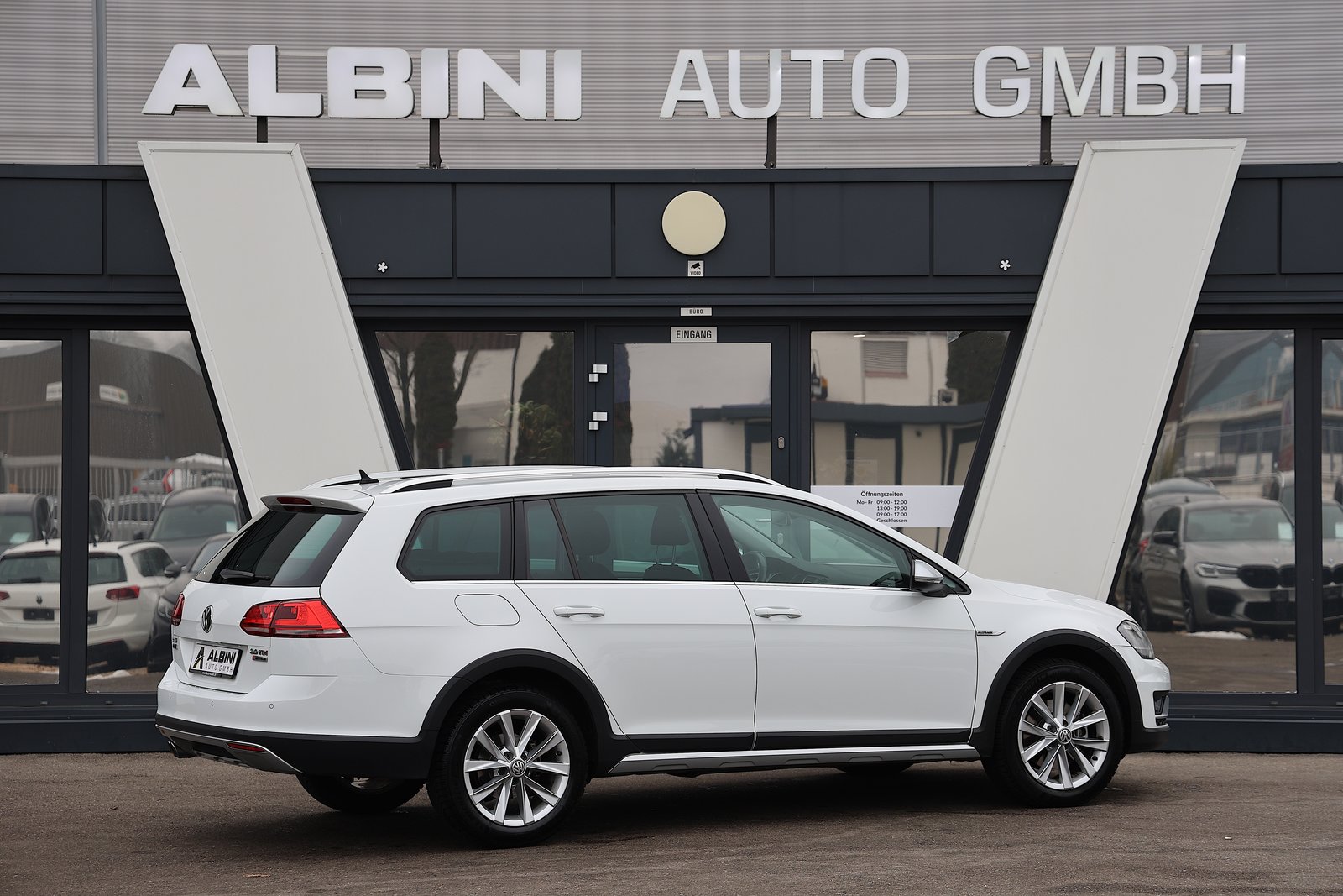 VW Golf 2.0 TDI Alltrack 4Motion, Diesel, Second hand / Used, Automatic - 3