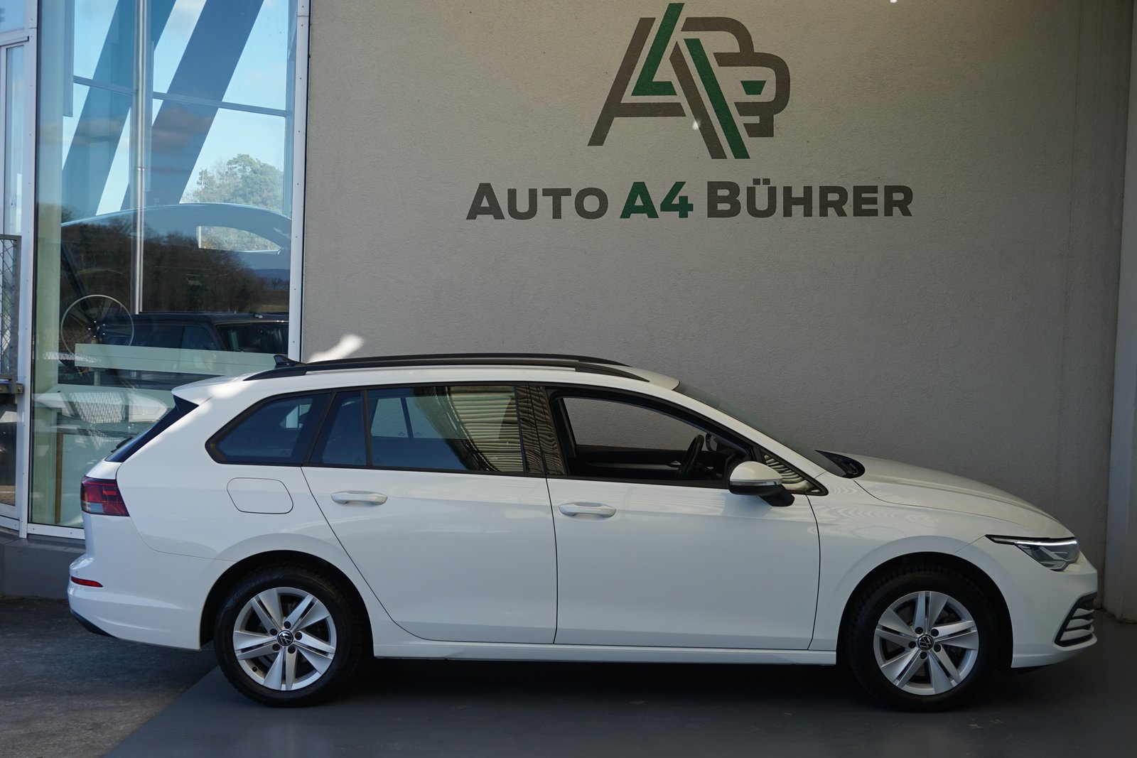 VW Golf 8 Variant 2.0 TDI Life DSG-Automat aus erster Hand+C, Diesel, Occasion / Utilisé, Automatique - 5