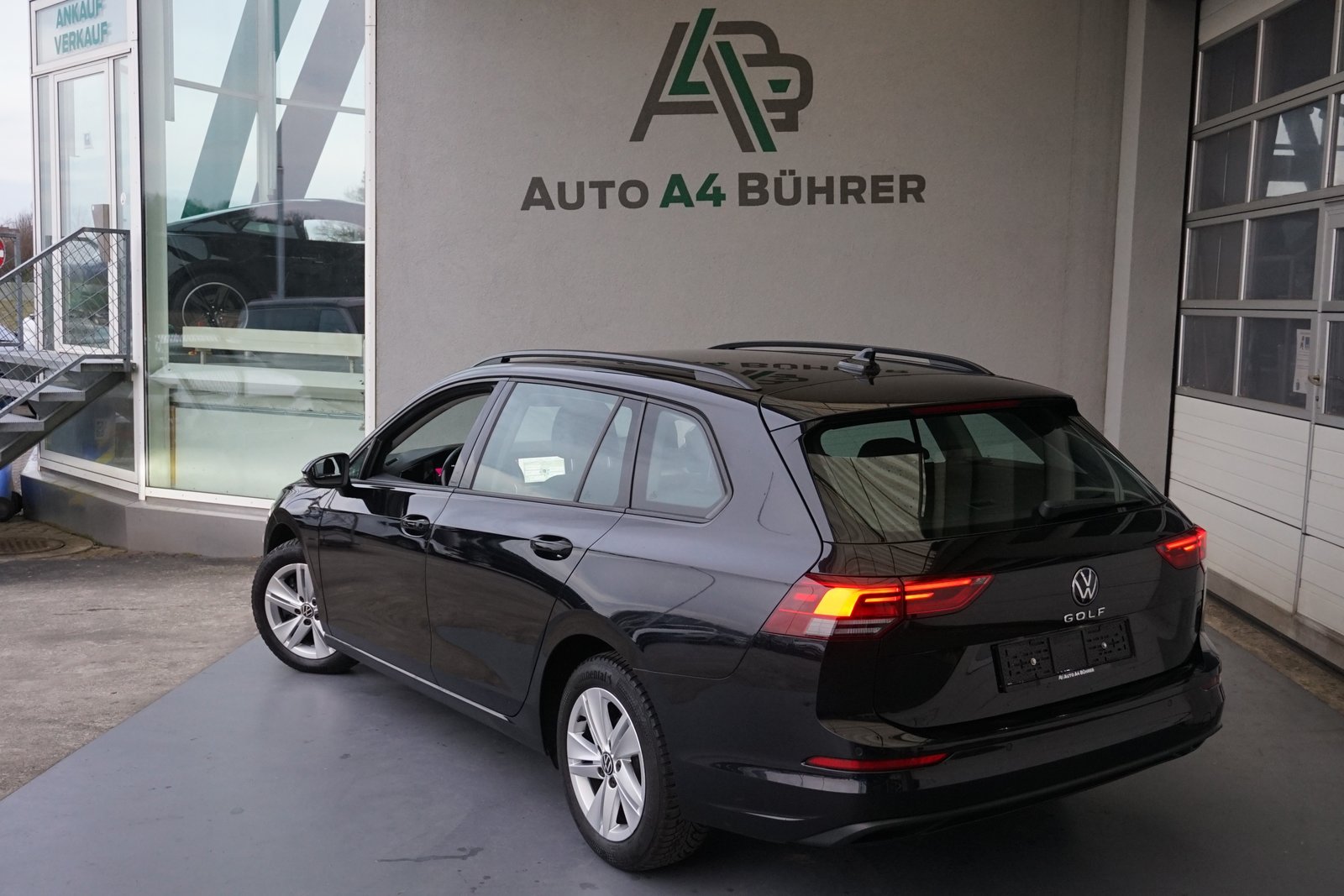 VW Golf 8 Variant 2.0 TDI Life DSG-Automat aus erster Hand+, Diesel, Occasion / Utilisé, Automatique - 6