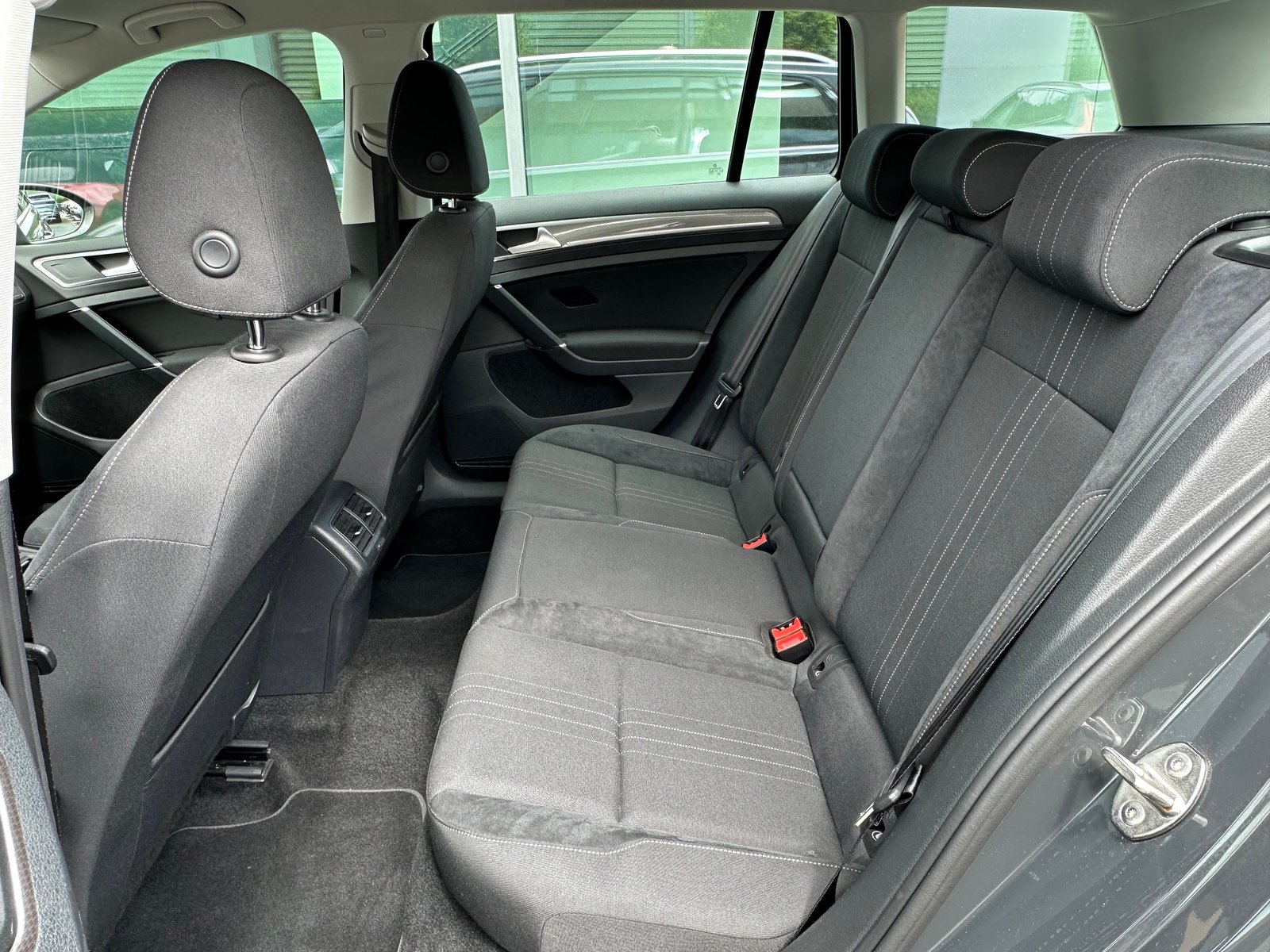 VW Golf VII Alltrack 2.0 TDI 184 DSG 4motion, Diesel, Occasion / Gebraucht, Automatik - 7