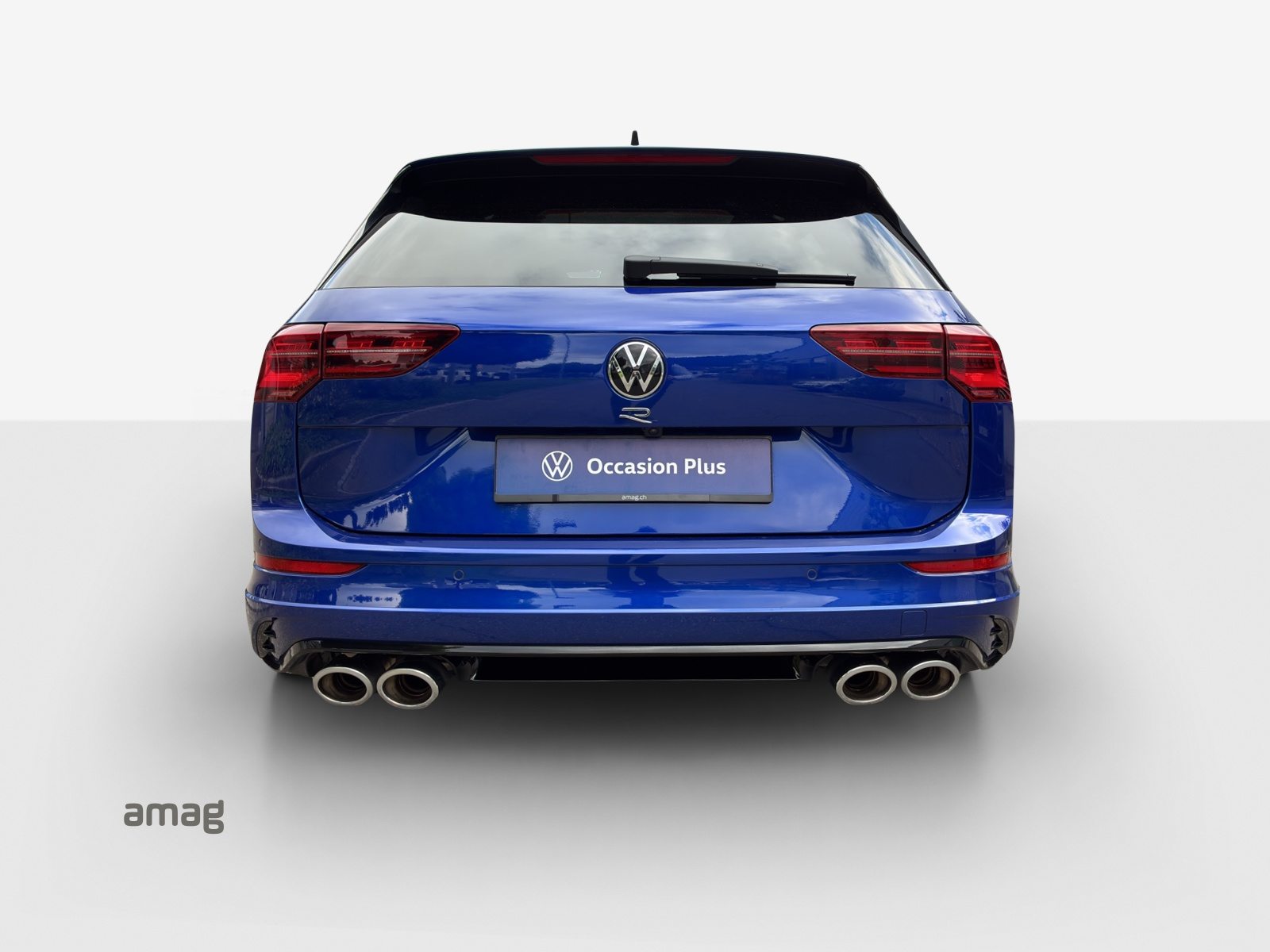 VW Golf R Variant, Petrol, Second hand / Used, Automatic - 4