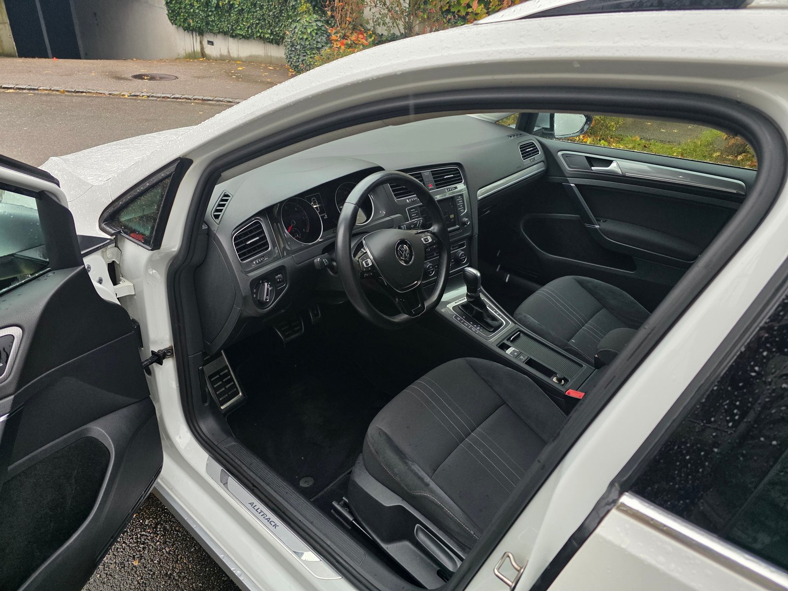 VW Golf 2.0 TDI Alltrack 4Motion, Diesel, Second hand / Used, Automatic - 6
