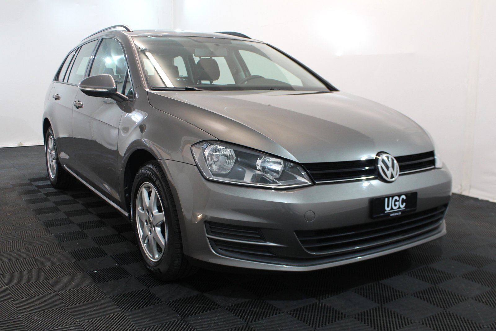 VW Golf VII Variant 1.2 TSI Trendline