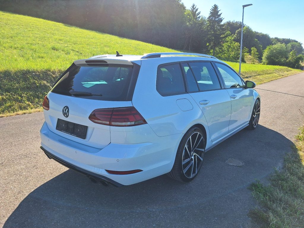 VW GOLF 2.0 TSI R 310 DSG 4motion, Benzin, Occasion / Gebraucht, Automatik - 3