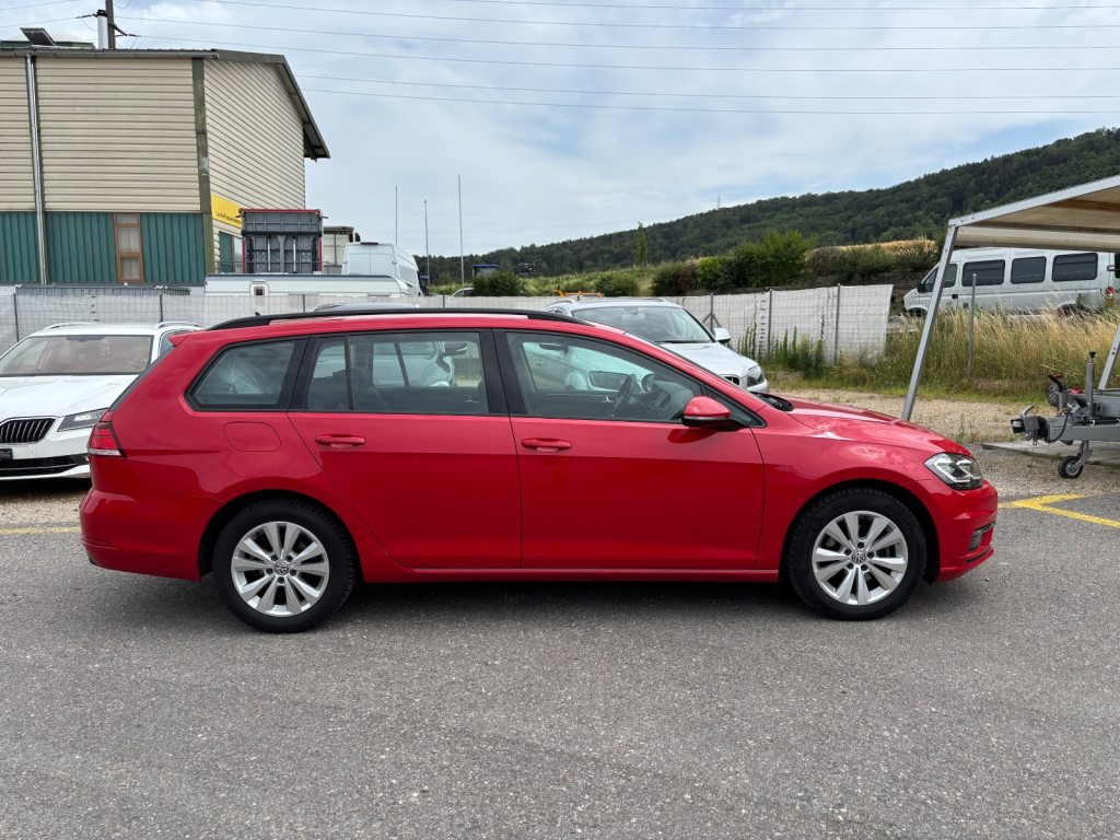 VW GOLF 2.0 TDI Comfortline DSG, Diesel, Occasion / Utilisé, Automatique - 4