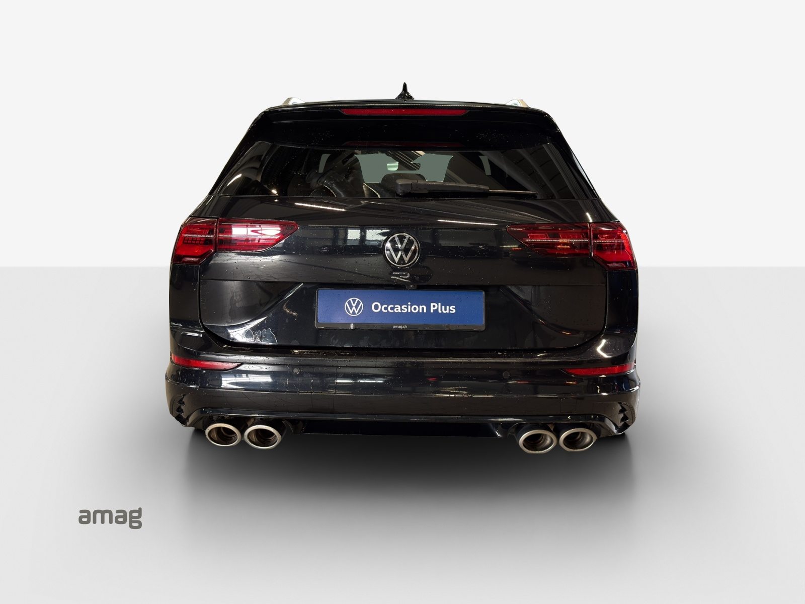 VW Golf R Variant, Petrol, Second hand / Used, Automatic - 4
