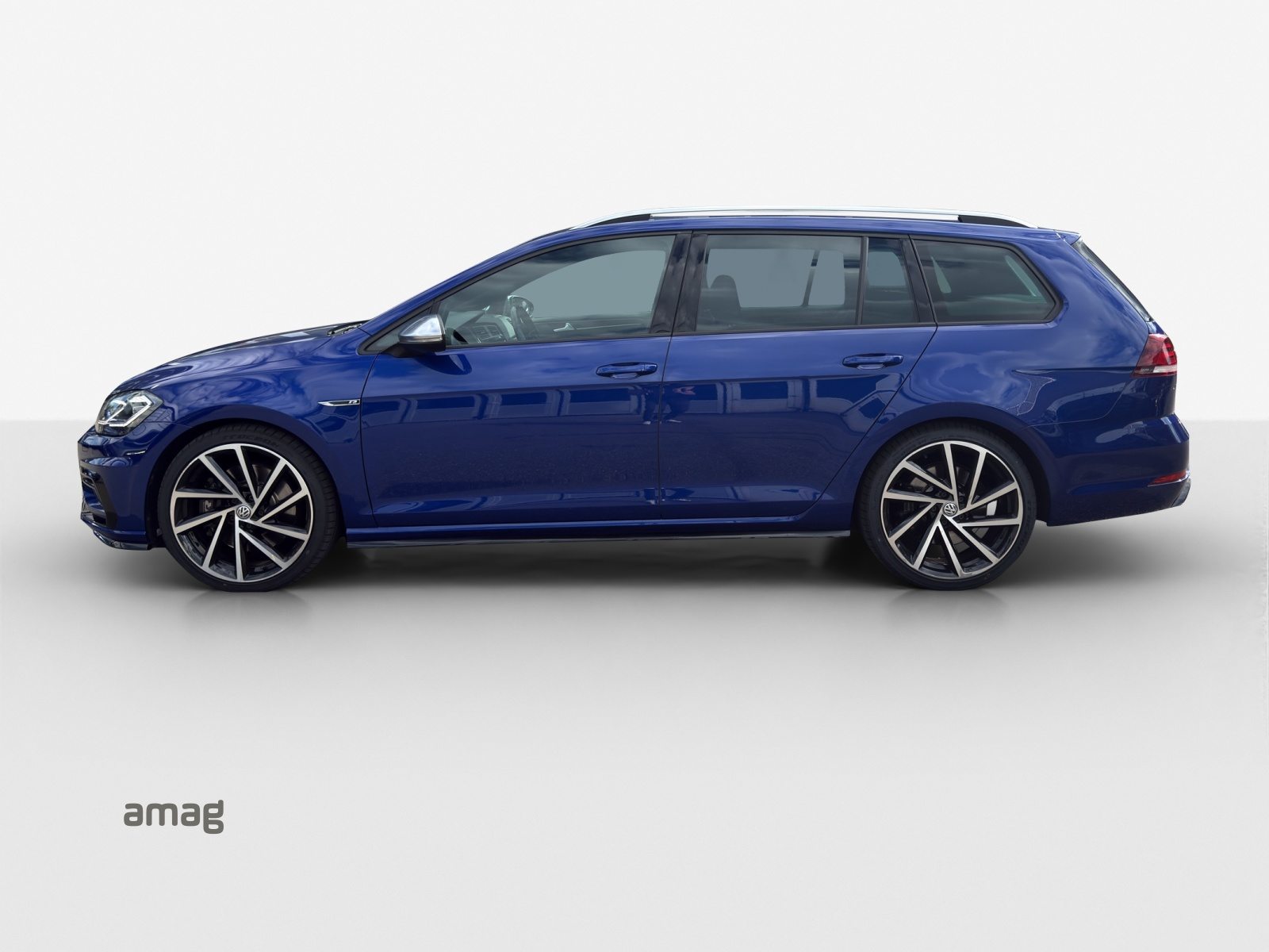 VW new Golf R Variant, Petrol, Second hand / Used, Automatic - 2