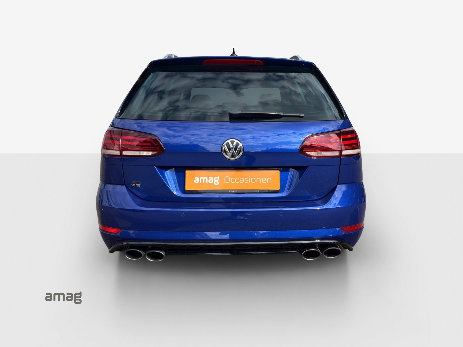 VW new Golf R Variant, Petrol, Second hand / Used, Automatic - 4