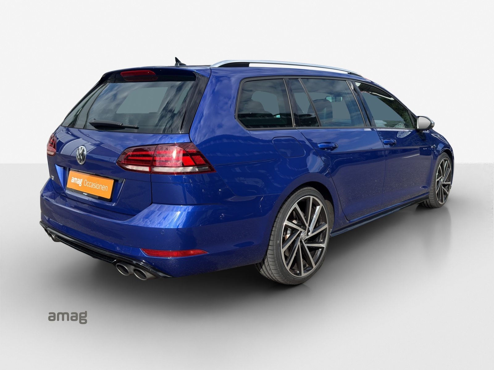 VW new Golf R Variant, Petrol, Second hand / Used, Automatic - 5