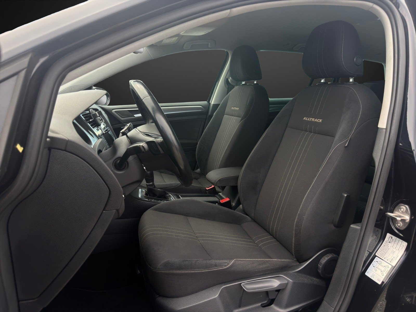 VW Golf VII 2.0 TDI Alltrack 4Motion DSG mit 184 PS, Diesel, Occasioni / Usate, Automatico - 7