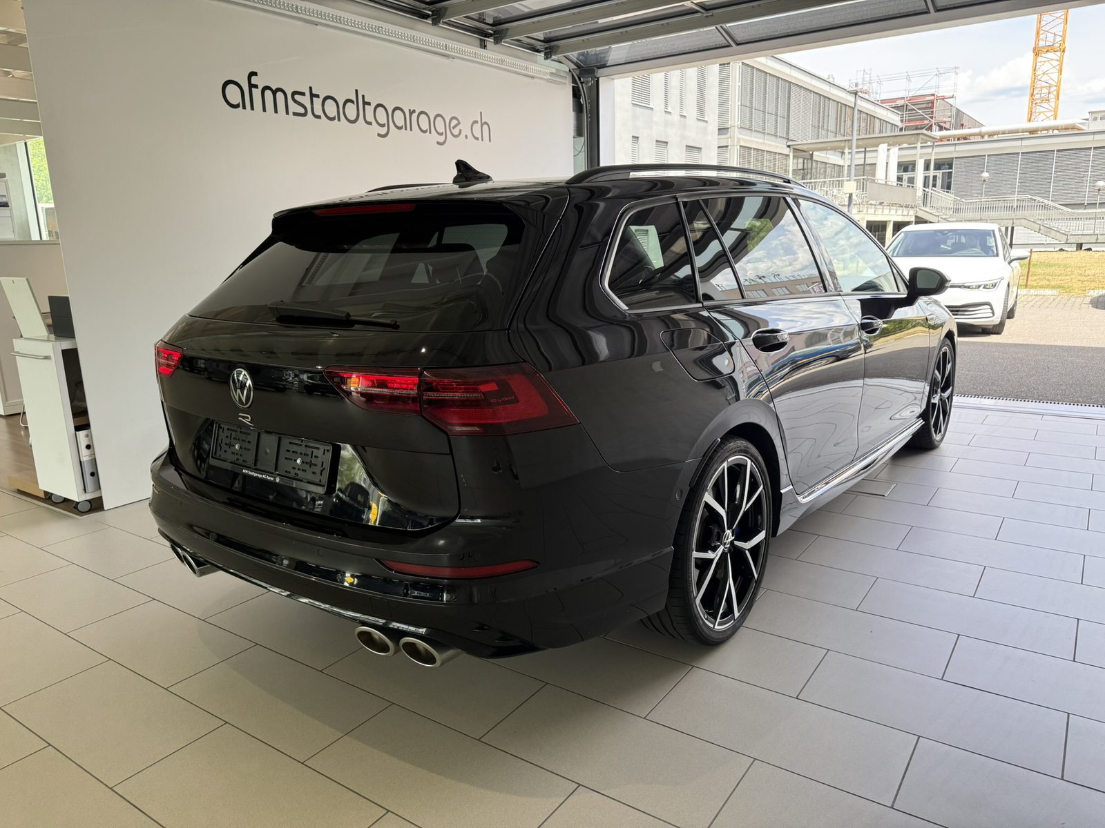 VW Golf R Variant, Benzin, Occasion / Gebraucht, Automatik - 6
