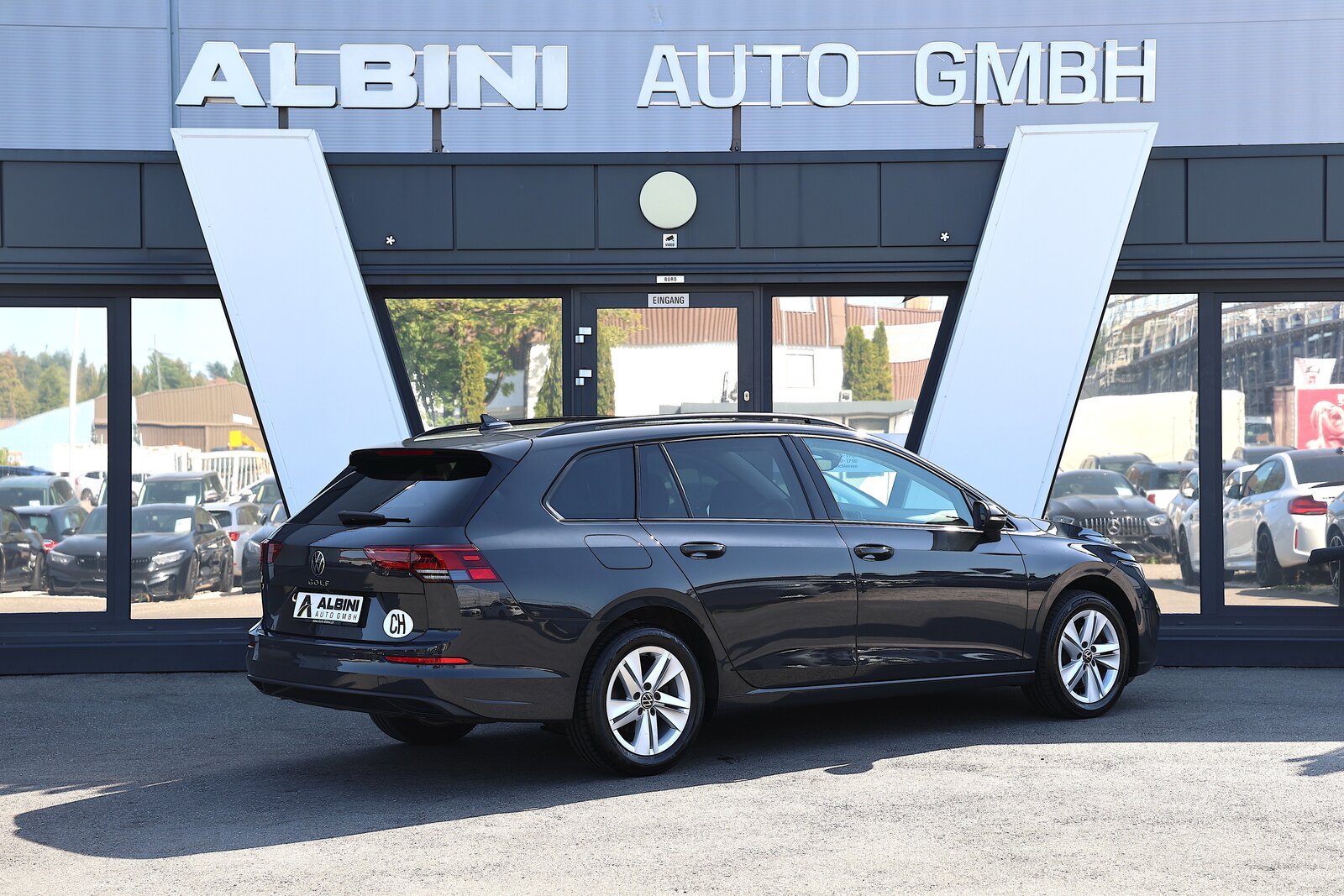 VW Golf VIII Variant 2.0 TDI Life DSG, Diesel, Occasion / Gebraucht, Automatik - 3