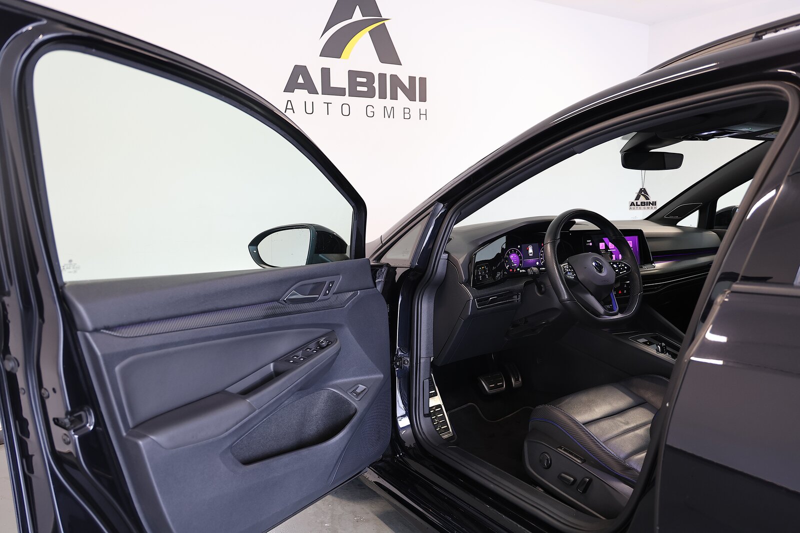 VW Golf VIII Variant 2.0 TSI R DSG 4motion, Benzin, Occasion / Gebraucht, Automatik - 7