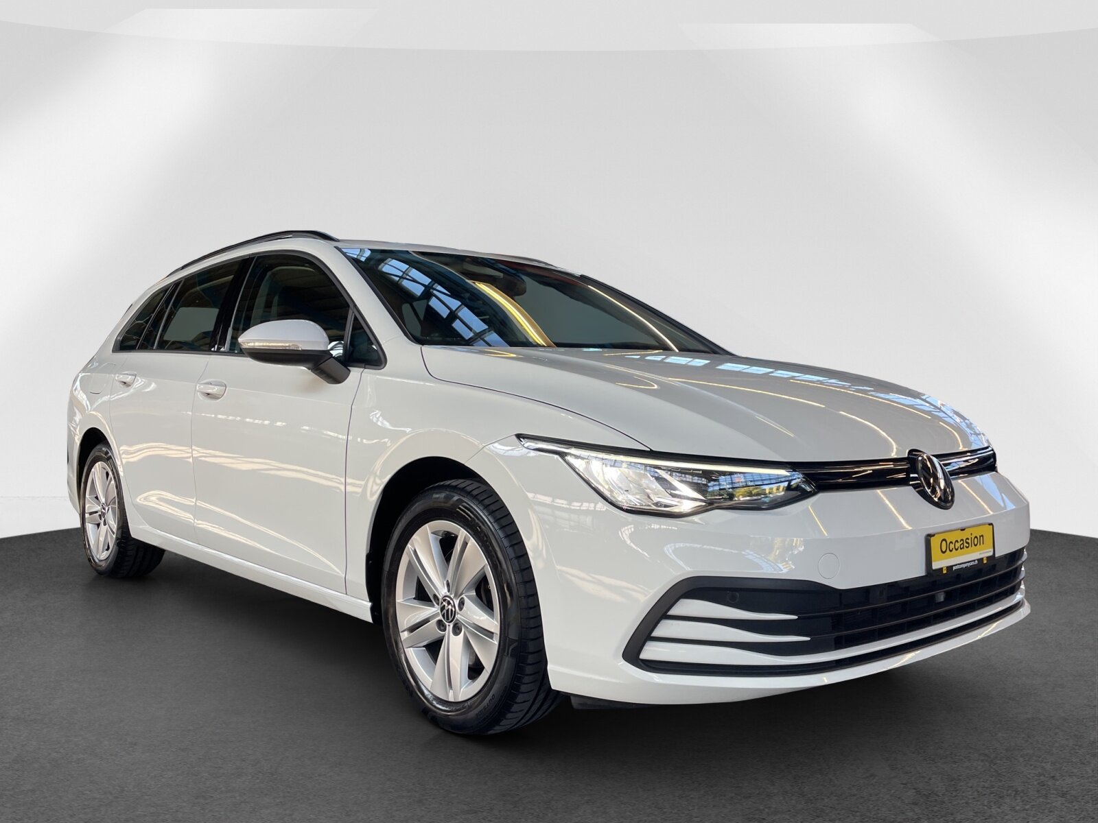 VW Golf VIII Variant 2.0 TDI Life DSG