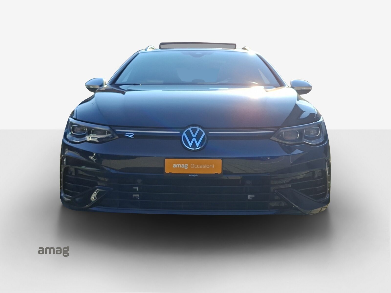 VW Golf R Variant, Petrol, Second hand / Used, Automatic - 7