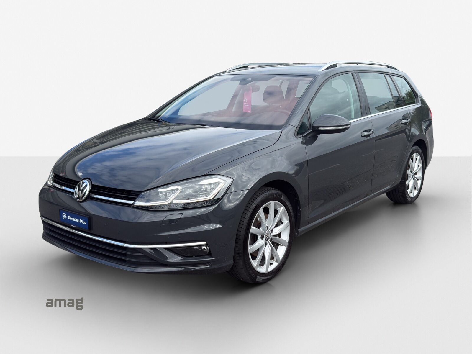 VW new Golf Variant Highline