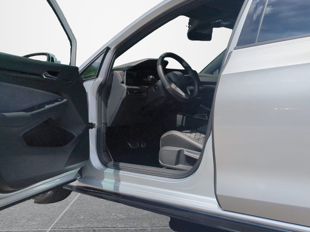 VW GOLF 2.0 TSI R-Line DSG 4motion, Essence, Occasion / Utilisé, Automatique - 4