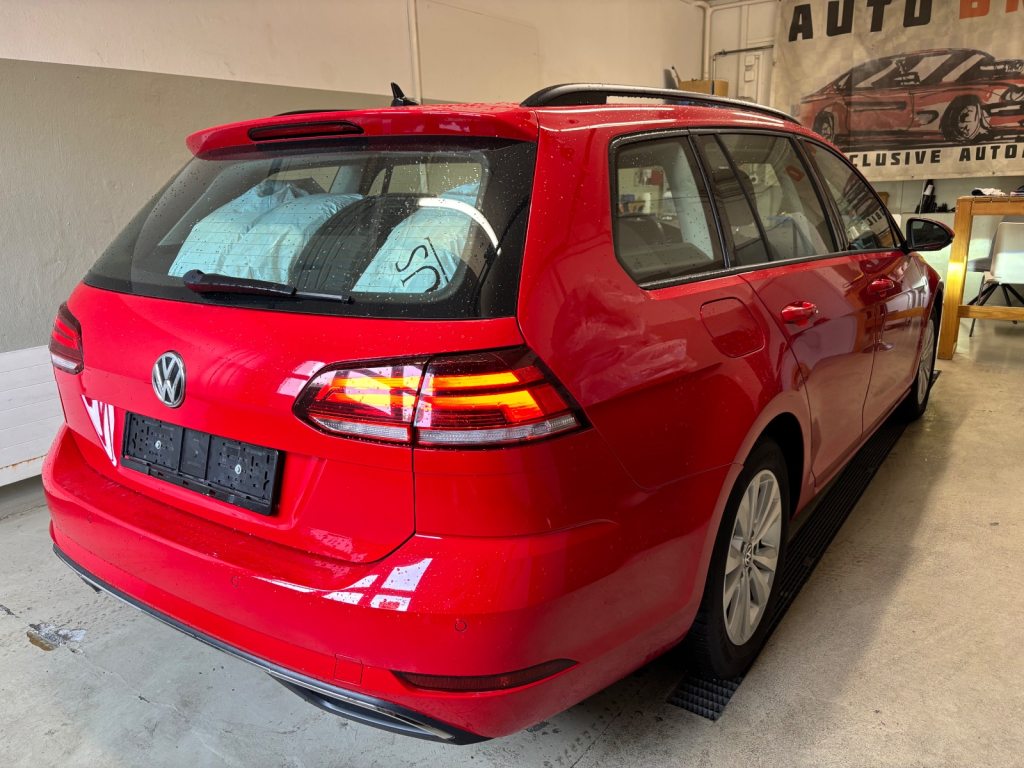 VW GOLF 2.0 TDI Comfortline DSG, Diesel, Second hand / Used, Automatic - 4