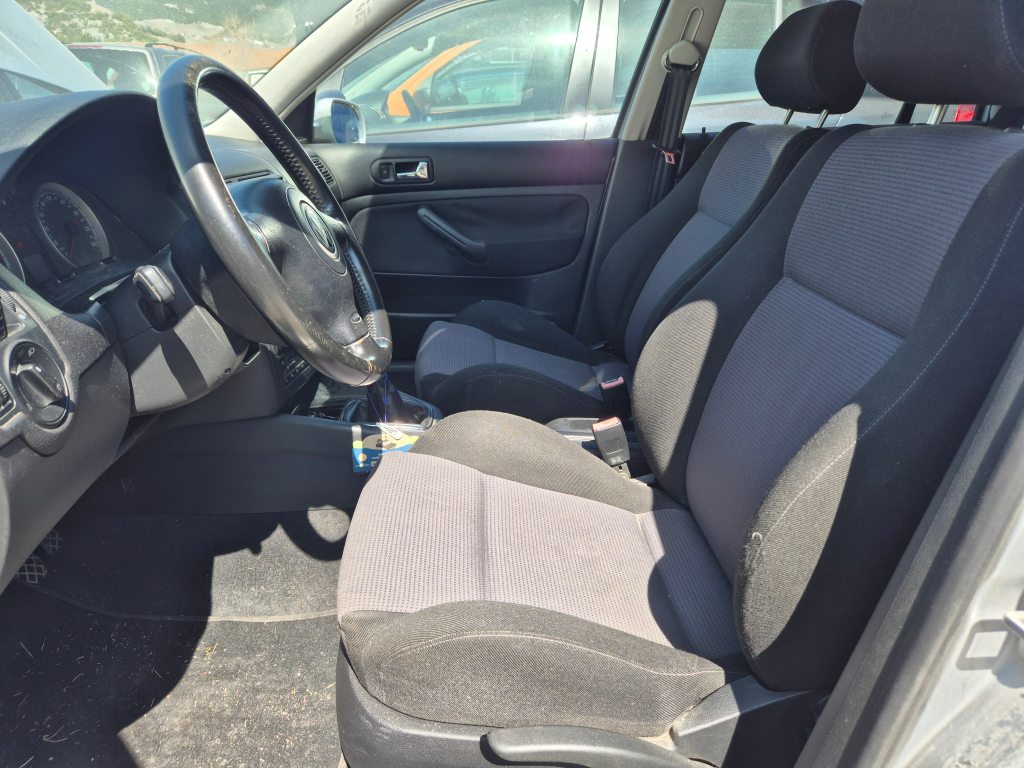 VW GOLF 2.0 Comfortline, Petrol, Second hand / Used, Manual - 5