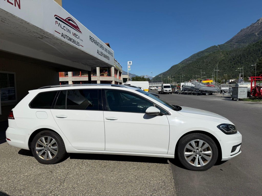 VW GOLF 2.0 TDI Comfortline DSG 4m, Diesel, Second hand / Used, Automatic - 4