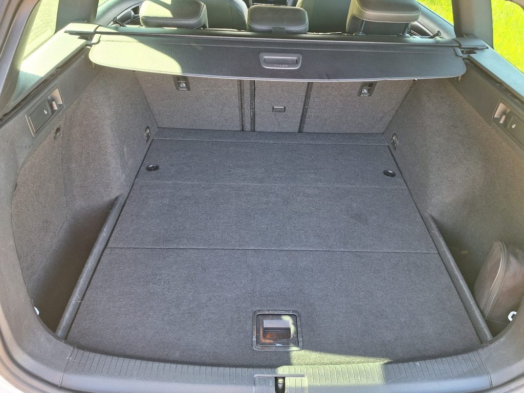VW GOLF 2.0 TSI R 310 DSG 4motion, Benzin, Occasion / Gebraucht, Automatik - 6