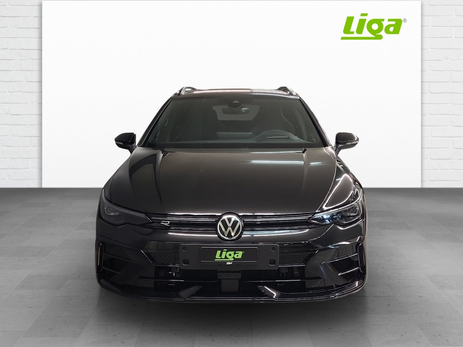 VW Golf VIII Variant 2.0 TSI R DSG 4motion, Essence, Voiture de démonstration, Automatique - 3