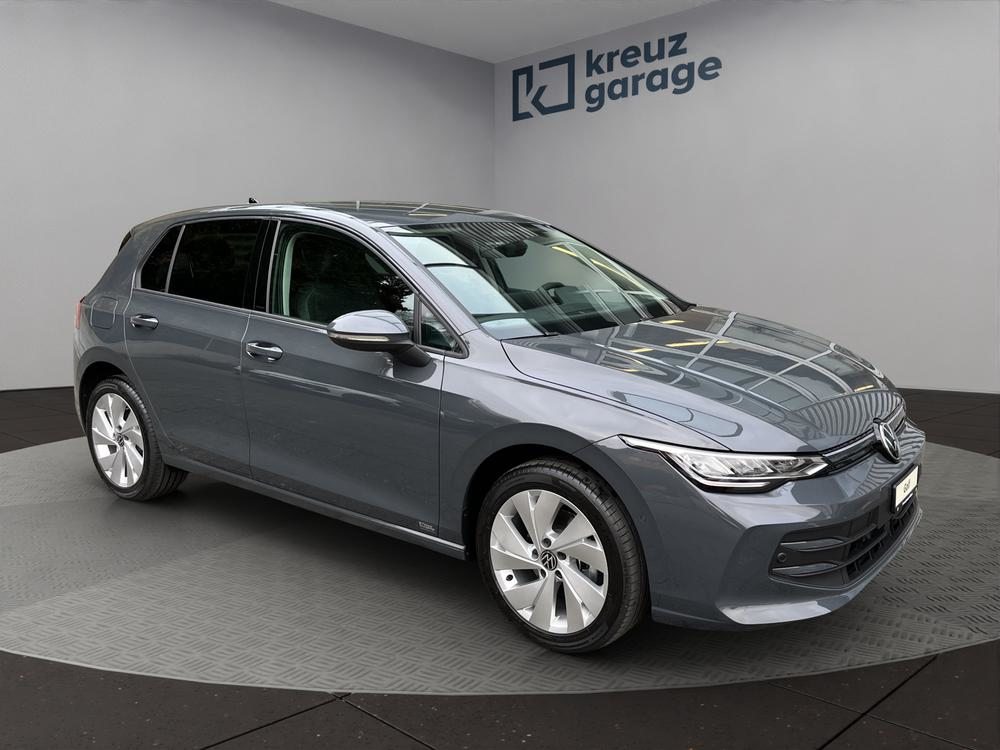 VW Golf UNITED