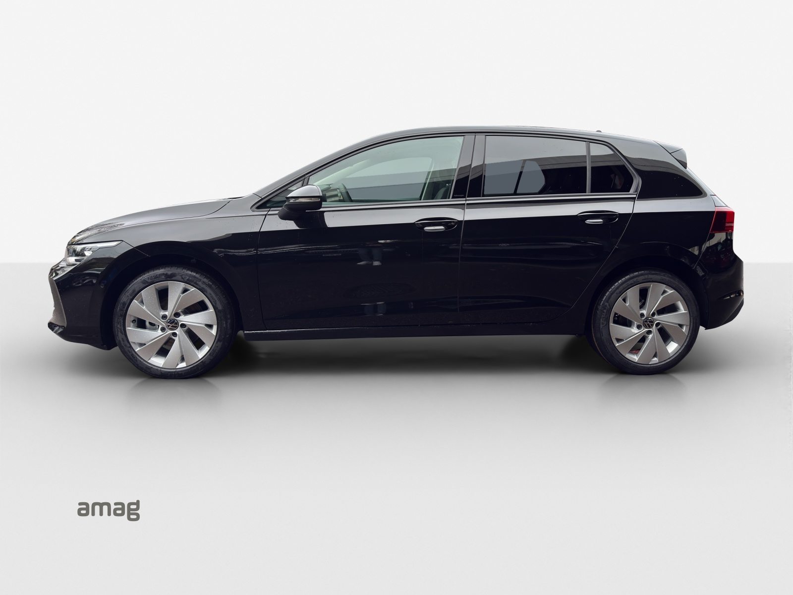 VW Golf UNITED, Petrol, New car, Automatic - 2