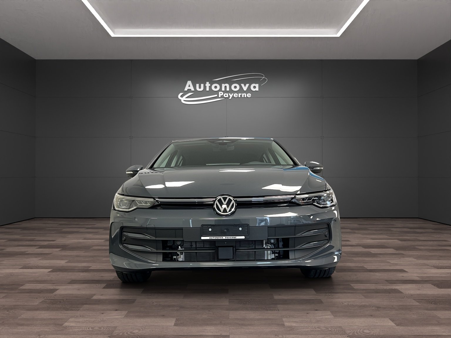 VW Golf 1.5 TSI PHEV Life, Plug-in-Hybrid Petrol/Electric, New car, Automatic - 2