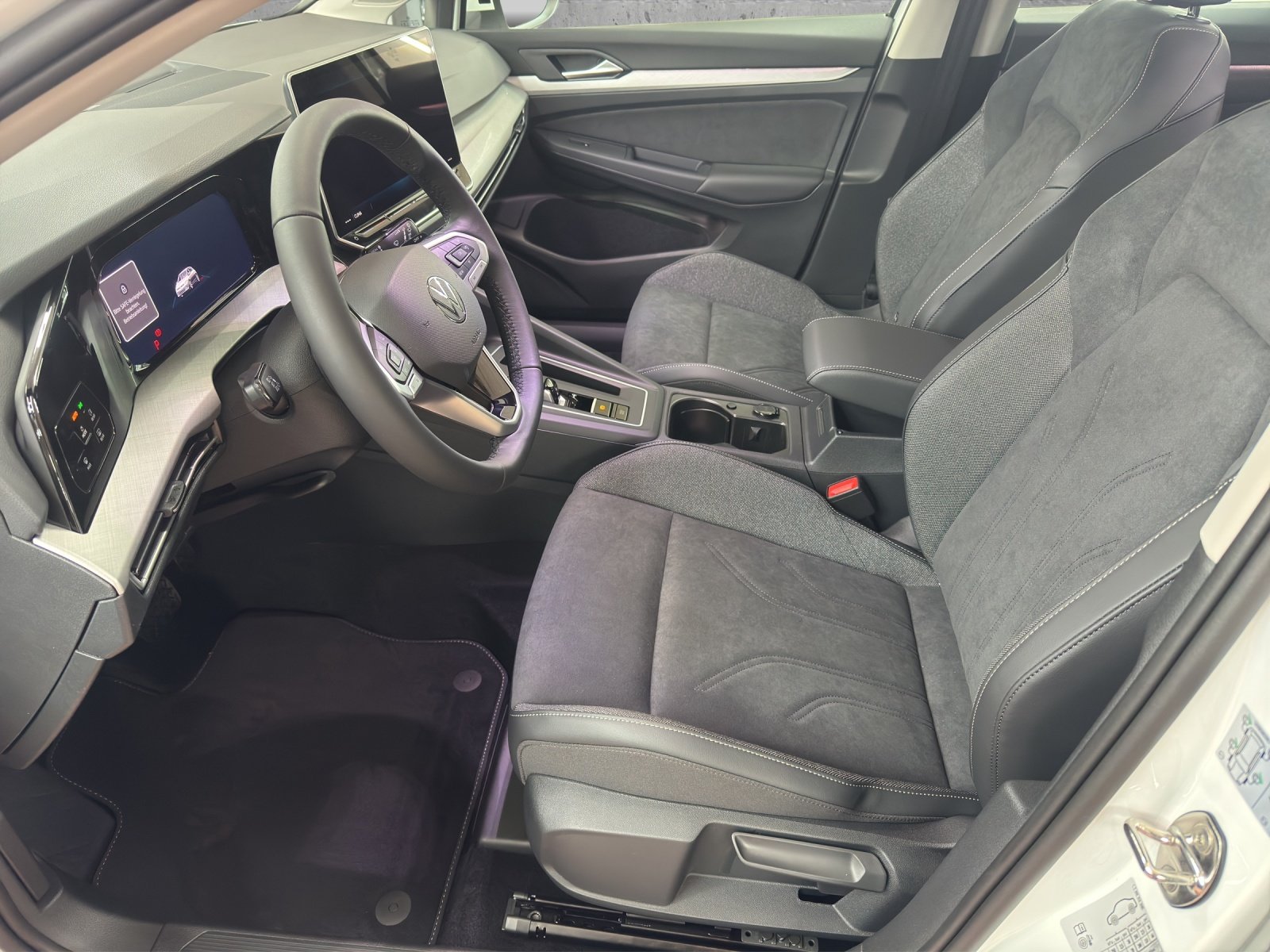 VW Golf 1.5 e TSI mHEV United DSG, Hybride Leggero Benzina/Elettrica, Auto nuove, Automatico - 6