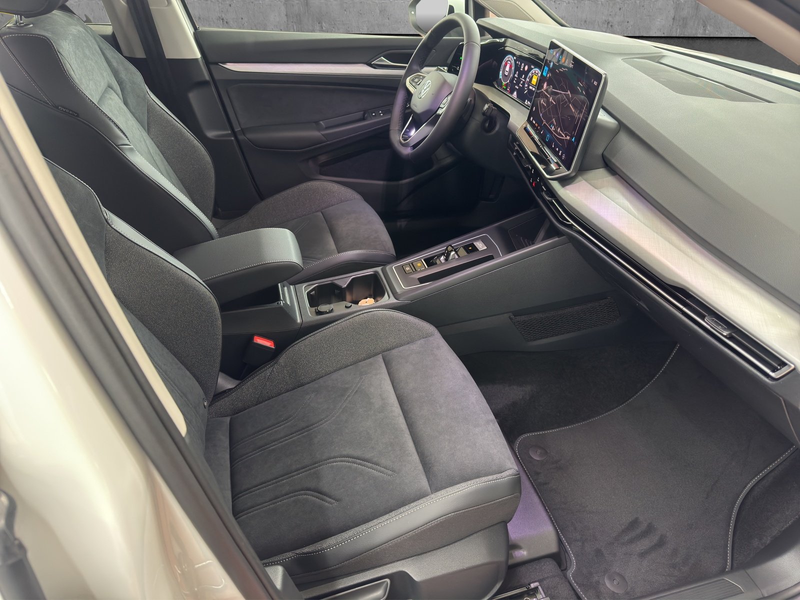 VW Golf 1.5 e TSI mHEV United DSG, Hybride Leggero Benzina/Elettrica, Auto nuove, Automatico - 7