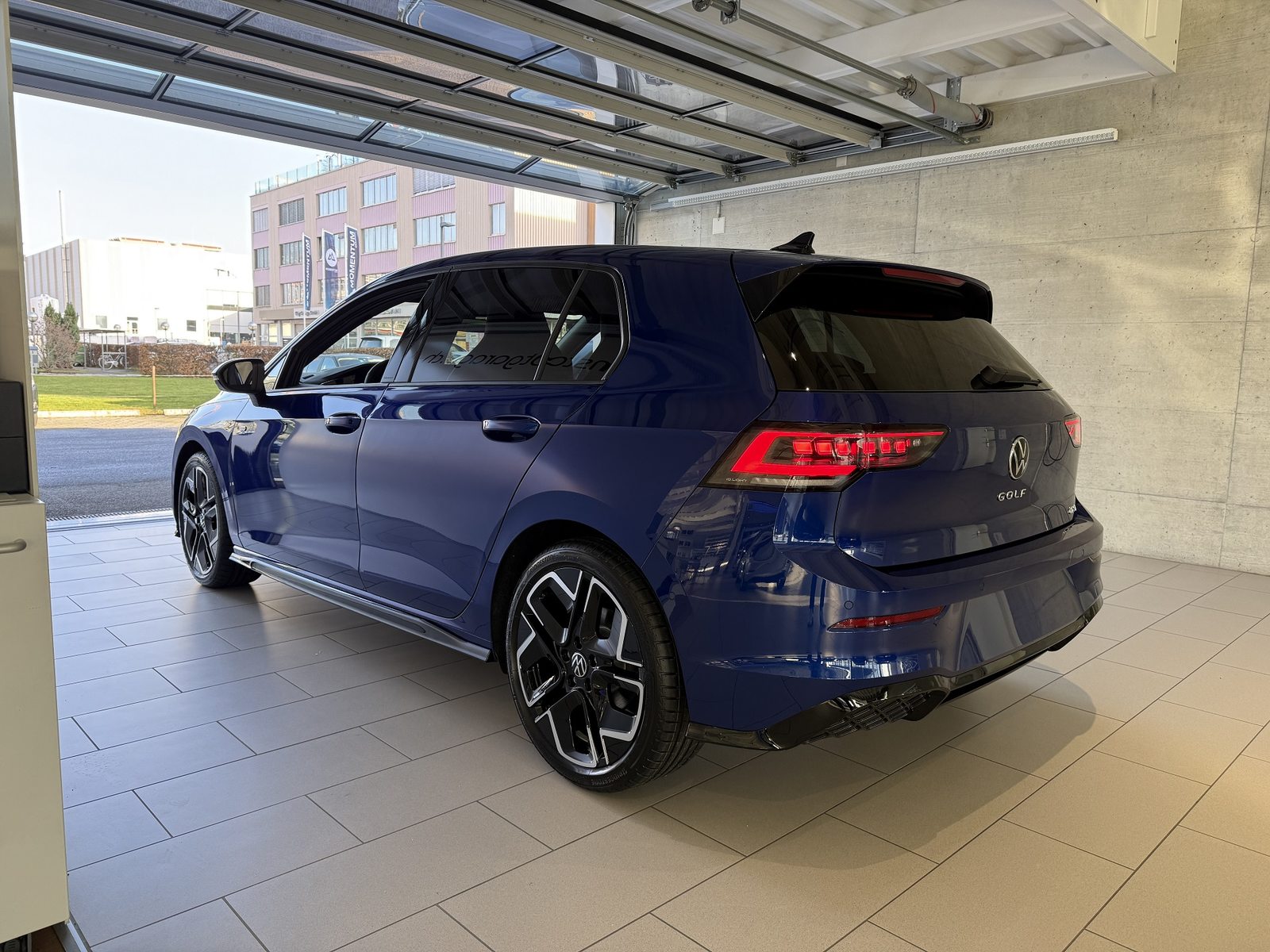 VW Golf R-Line, Benzina, Auto nuove, Automatico - 2