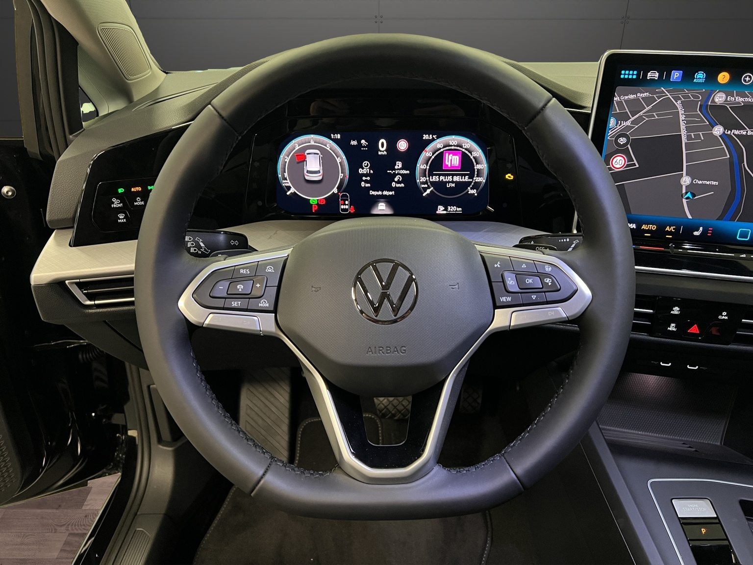 VW Golf UNITED, Petrol, New car, Automatic - 7