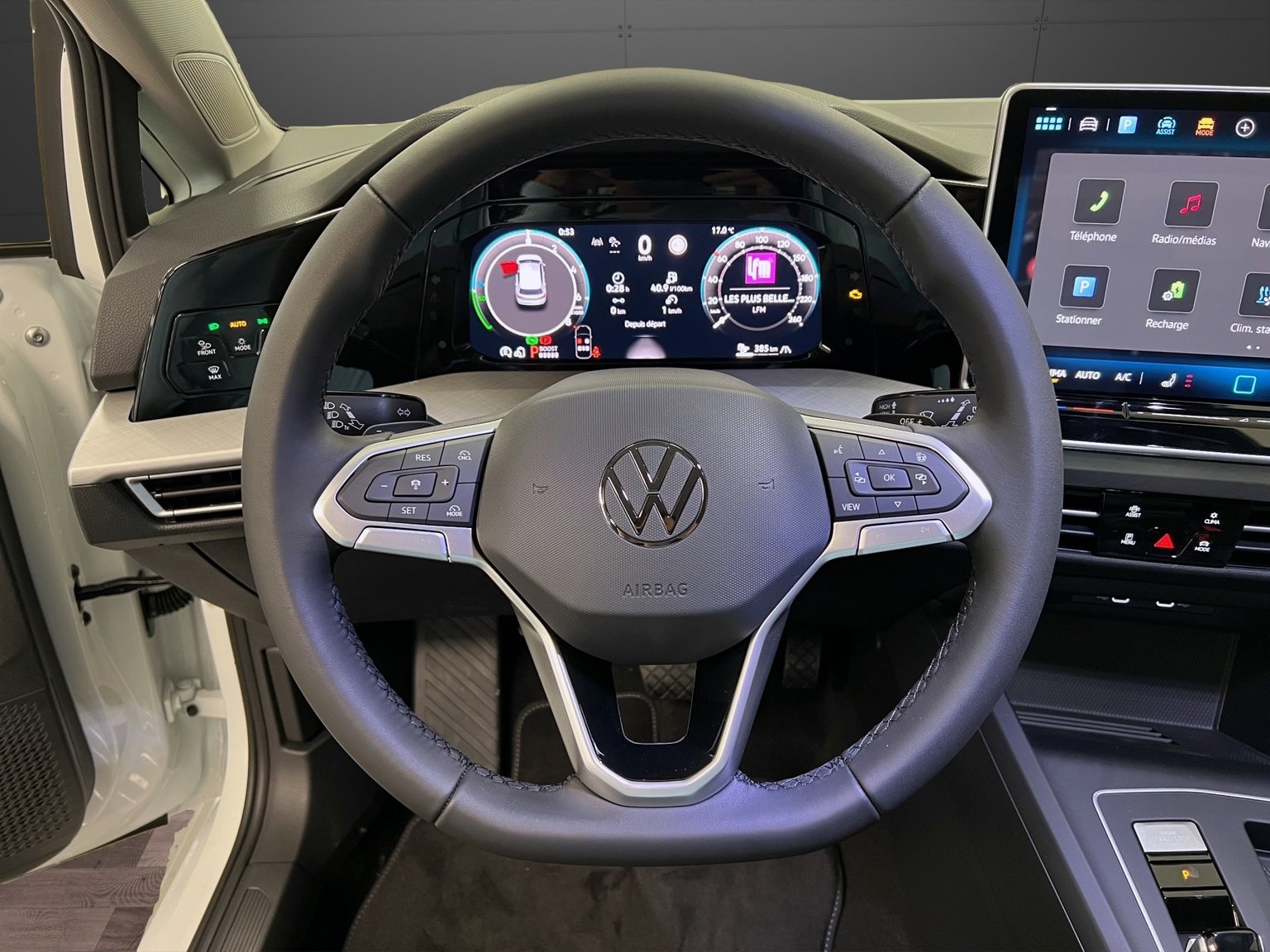 VW Golf 1.5 TSI PHEV Life, Hybride Rechargeable Essence/Électricité, Voiture nouvelle, Automatique - 7