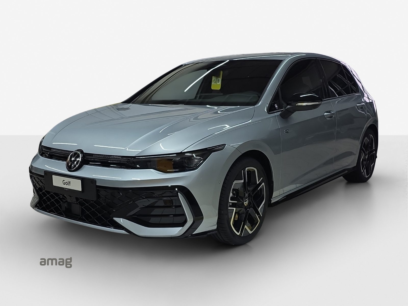 VW Golf R-Line