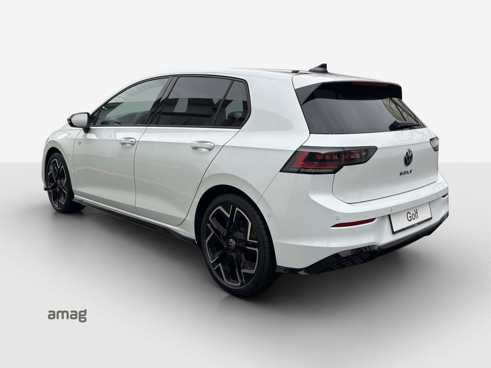 VW Golf R-Line, Petrol, New car, Automatic - 3