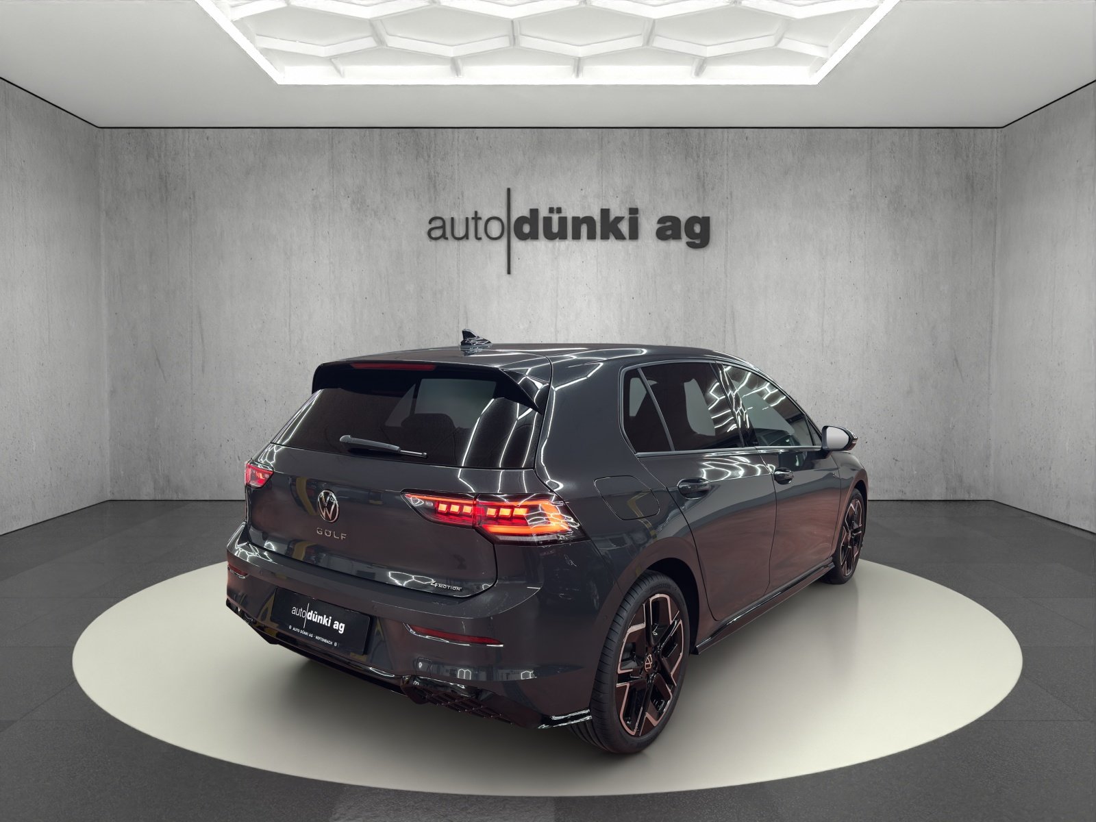 VW Golf 2.0 TSI R-Line DSG 4 Motion, Benzina, Auto nuove, Automatico - 4