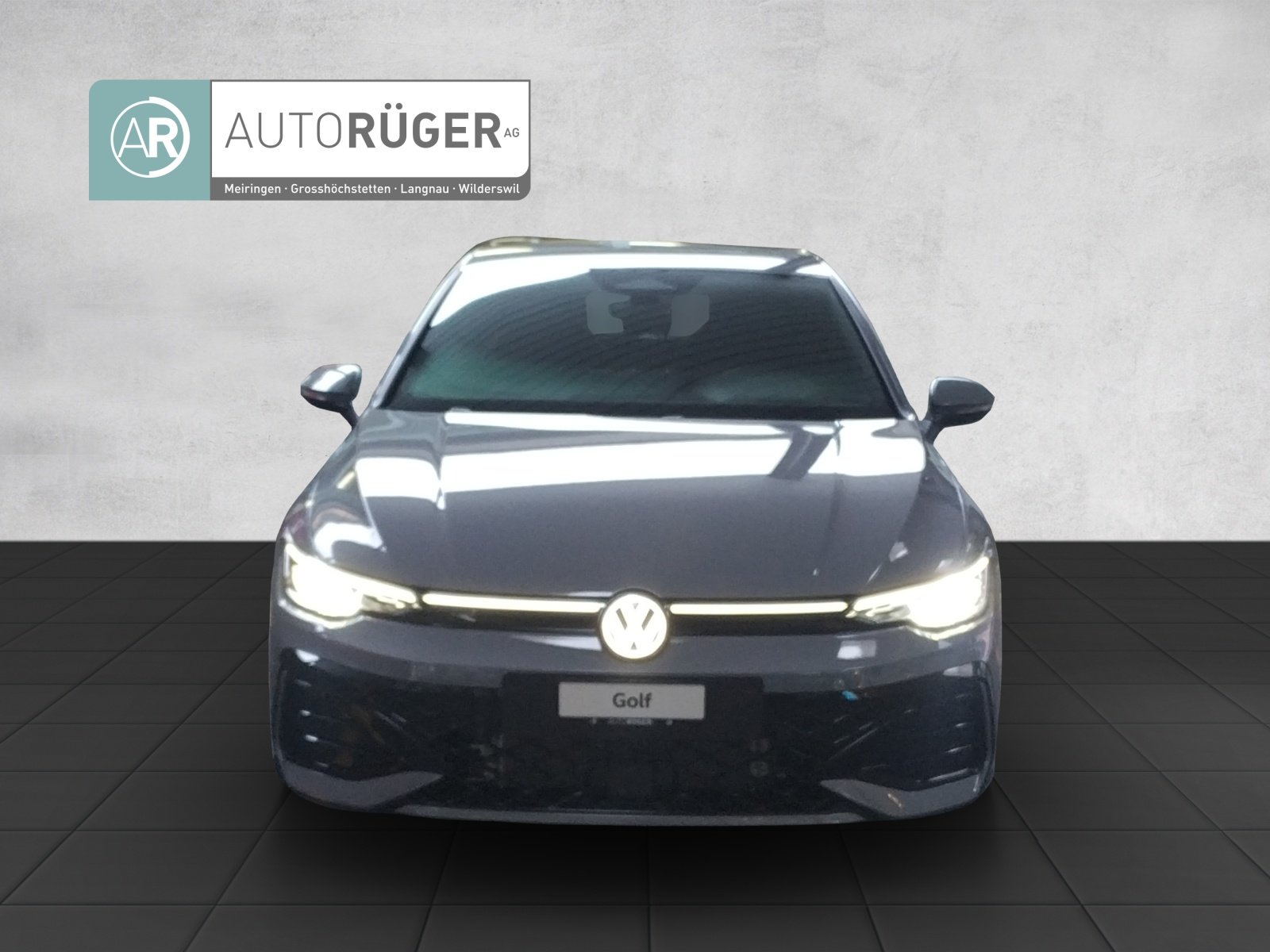 VW Golf 2.0 TSI R-Line DSG 4 Motion, Essence, Voiture nouvelle, Automatique - 2