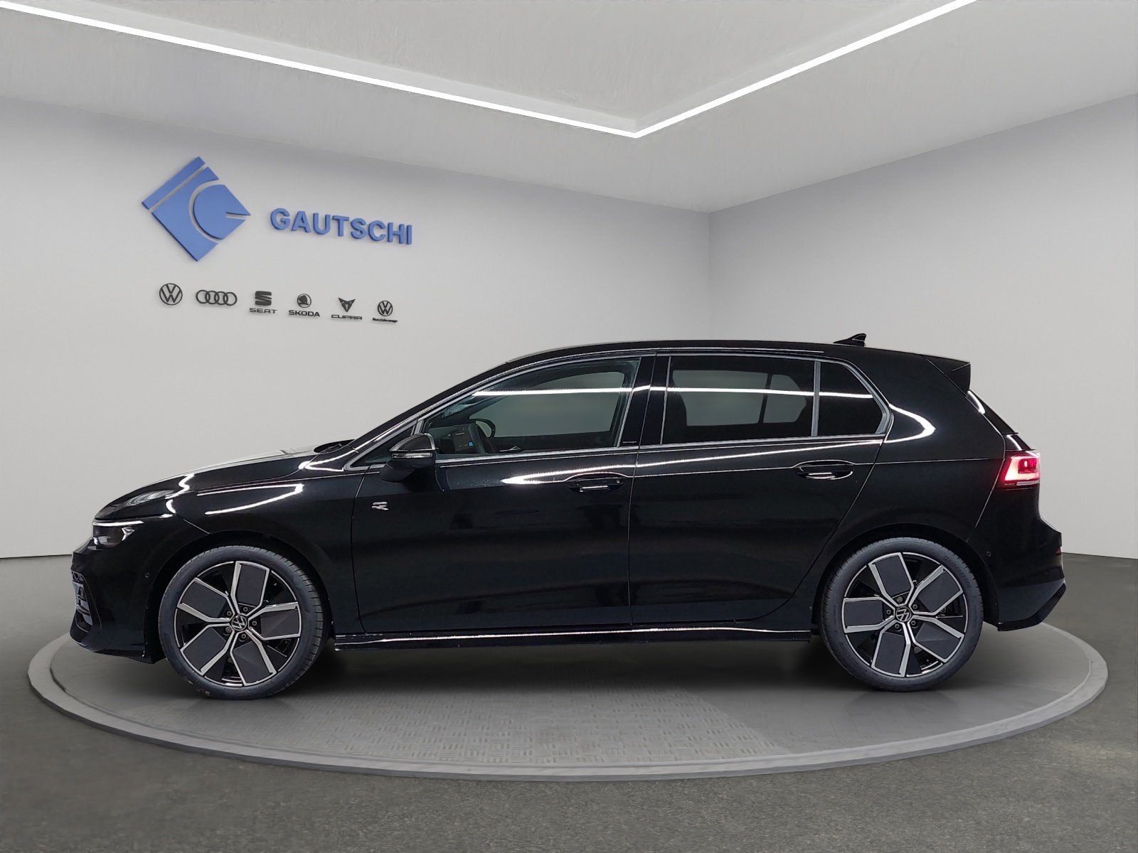 VW Golf 1.5 e TSI mHEV R-Line DSG, Mild-Hybrid Benzin/Elektro, Neuwagen, Automatik - 2
