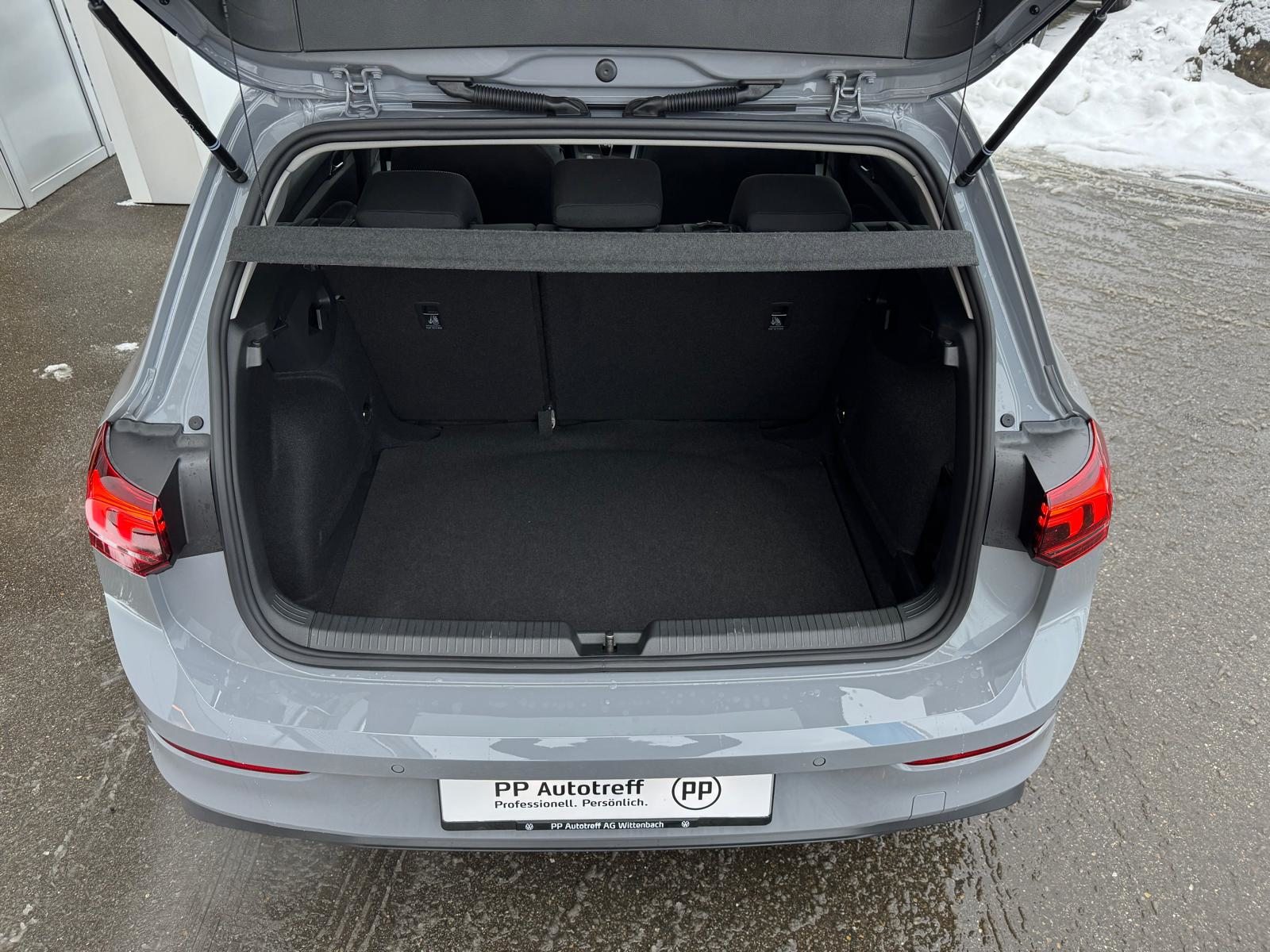 VW Golf Basis, Essence, Voiture nouvelle, Manuelle - 5